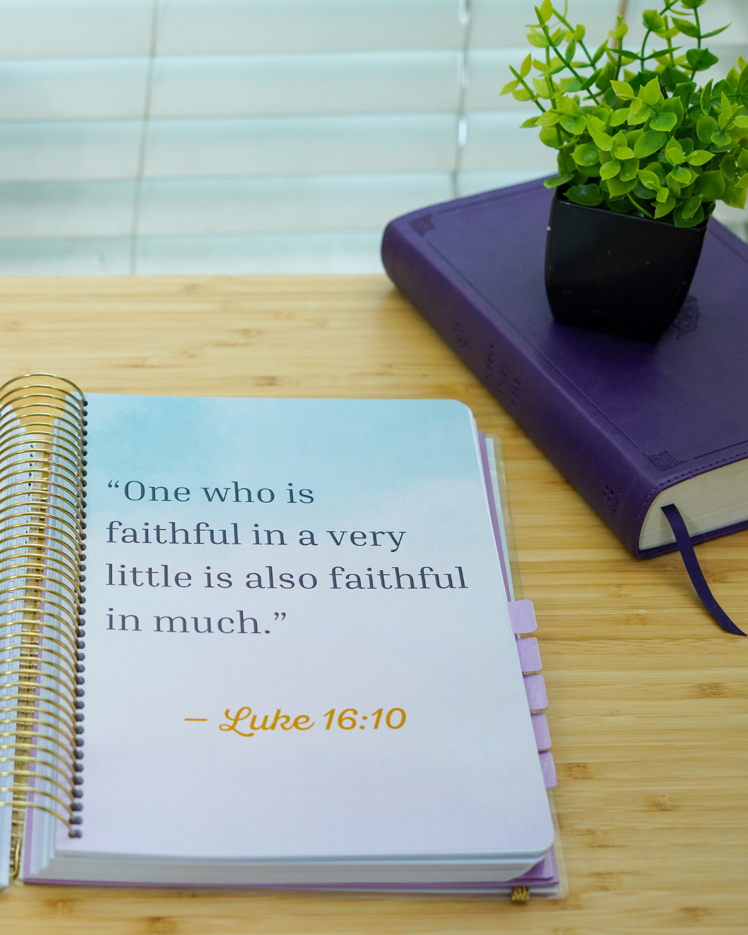 Plan Prep Pray Bundle — Simply Faithful Undated Planner + Daily Pages Companion